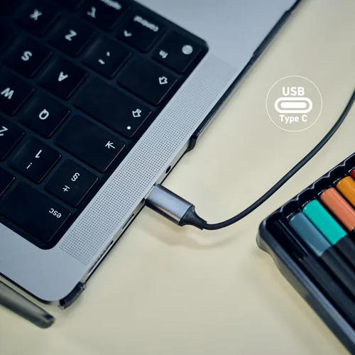 Vista 6 de Panasonic ErgoFit - Auriculares con cable, auriculares intrauditivos con micrófono y controlador de llamadas, auriculares ergonómicos de ajuste