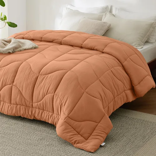 Bedsure - Edredón tamaño queen, acolchado, para todas las estaciones, ultrasuave, plumón alternativo prelavado y relleno de edredón con 4 pestañas -