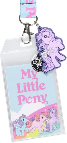 Vista 2 de Bioworld My Little Pony - Soporte para credencial de identificación reversible retro con dije de goma para poni y calcomanía coleccionable