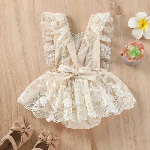 Vista 3 de ODASDO Mameluco de encaje para bebé niña con bordado delicado sin espalda con diadema de flores, 2 piezas de traje de pastel