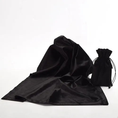 Vista 2 de BLESSUME Wizard Tarot Mantel y bolsa Cuadrado Azul Tarot Paño Negro