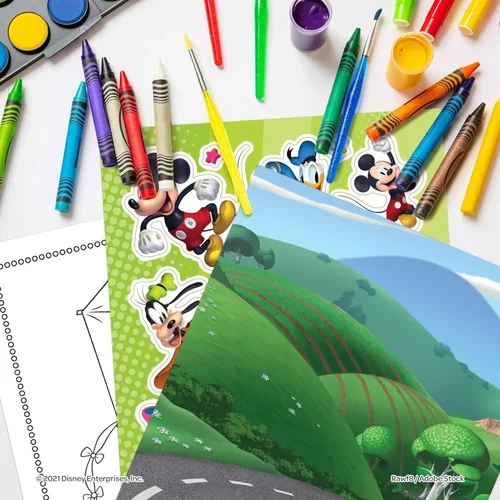 Vista 3 de Disney Minnie Mouse Create-A-Scene - Libro de actividades con pegatinas Bendon 45679