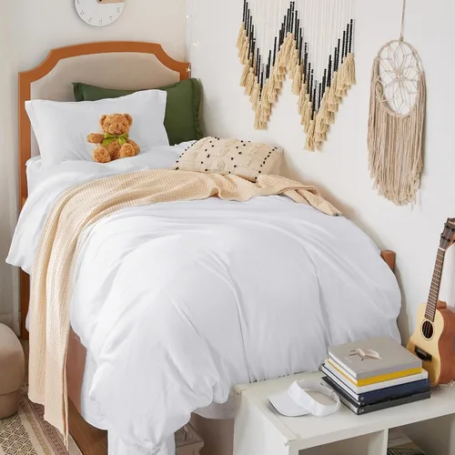 Vista 103 de Bedsure Funda de edredón de tamaño King suave y prelavada, gris oscuro, 3 piezas, 1 funda de edredón de 104 x 90 pulgadas con cremallera y 2 fundas