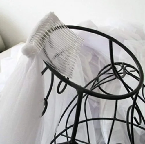 Vista 4 de ZiYan Velo de novia en cascada central de doble cinta blanca con peine