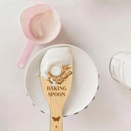 Vista 6 de GLOBLELAND 6 Pcs Magic Wizard Words Wooden Spoons Utensil Set Magical Black Cat Bamboo Carving Kitchen Cooking Utensils Wooden Engraved Cooking