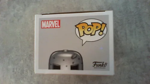 Vista 5 de Funko Pop Iron Man Mark I Marvel Studios Summer Exclusive SDCC