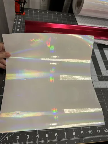 Vista 5 de Clear Holographic Oil Slick Cold Laminating Sheets Self Adhesive (8 x 11)