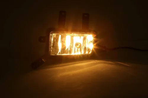 Vista 7 de ECOTRIC Luces antiniebla con labios cromados Compatibles con lámparas de parachoques 2015-2020 Chevy Chevrolet Tahoe Suburban con interruptor y kit