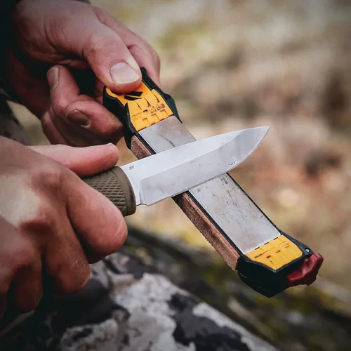 Vista 4 de Work Sharp Juego de 3 sacapuntas de campo guiado, juego de regalo, herramienta de afilador de cuchillos de viaje, paquete múltiple