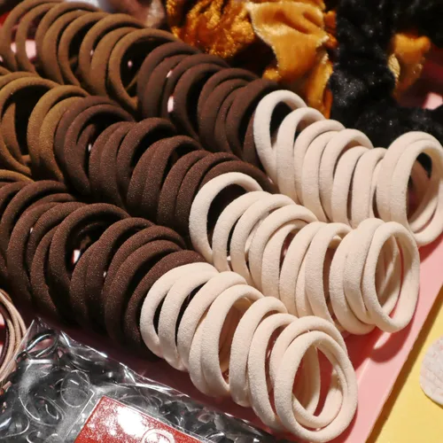 Vista 9 de GUOXI Coleteros para el cabello para mujer, juego de accesorios marrones, lazos elásticos suaves de nailon sin costuras, cuerdas gruesas y rizadas