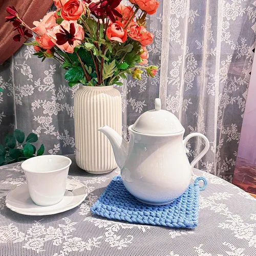 Vista 3 de Eiyye Thick Crocheted Pot Holders Handmade Hot Pads Crocheted Trivets for Kitchen hot Dishes(2-Pack Blue)