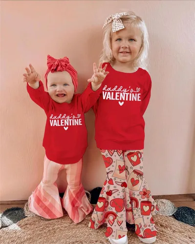 Vista 2 de Conjunto de San Valentín para bebé, niña, sudadera con cuello redondo para papá, pantalones acampanados, ropa de San Valentín