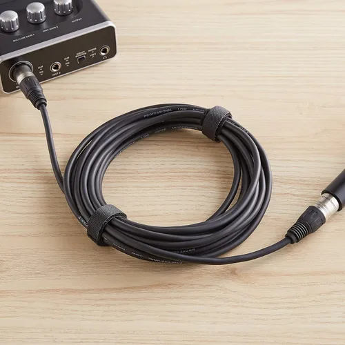 Vista 5 de Amazon Basics Paquete de 2 cables de micrófono XLR para altavoz o sistema PA, conductores de cobre, revestimiento de PVC de 6 mm, 25 pies