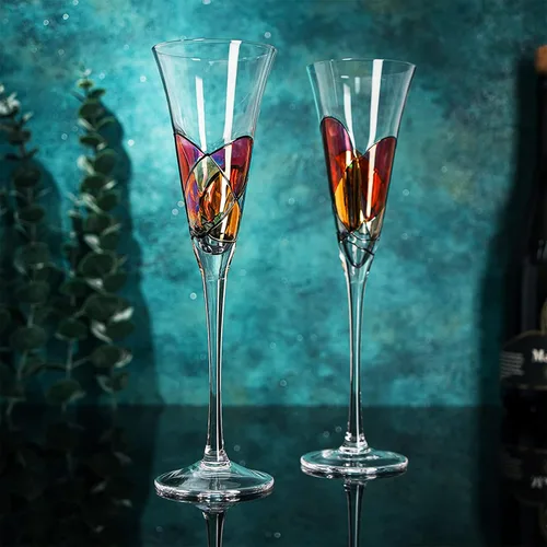 Vista 5 de Copas artesanales pintadas a mano de Martini, champán y cóctel – Regalo para esposa, mamá, amigos, bodas, invierno, cumpleaños, regalos románticos