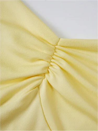 Vista 4 de SHENHE Conjunto de 2 piezas para mujer Y2k, minifalda fruncida con volantes y camiseta corta sin mangas