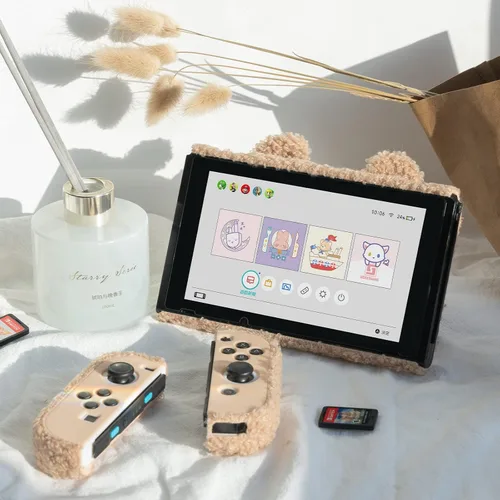 Vista 7 de GeekShare Cute Plush Protective Case Cover Compatible with Nintendo Switch and Joy Con- Shock-Absorption and Anti-Scratch - Plush Bear