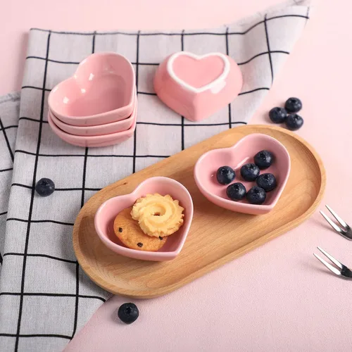 Vista 4 de Plato de cerámica multiusos en forma de corazón, platos para condimentos, cuenco de sushi, platos para aperitivos, platos para servir platos