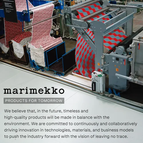 Vista 6 de MARIMEKKO Oiva Unikko Taza – Refina la decoración de tu cocina con nuestro icónico gres floral – Elegantes tazas de café de porcelana para elevar tu