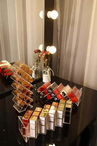 Vista 7 de Organizador de lápiz labial en 64 espacios, torre de lápiz labial apilable en forma de pez, soporte de almacenamiento de brillo de labios, perfecto