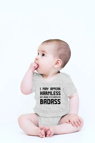 Vista 14 de CBTwear I May Appear Harmless - Ropa de bebé - Divertidos trajes para recién nacidos para niños y niñas