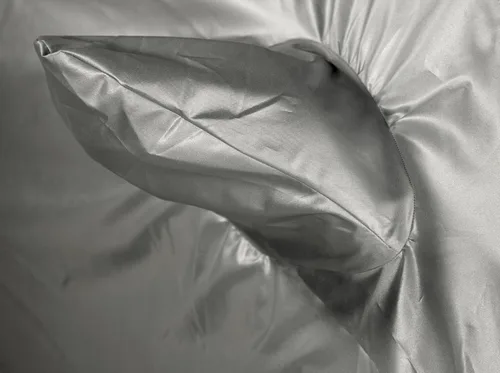 Vista 3 de Coverking Custom Fit coche Carcasa para Select Bentley Continental GT Modelos – silverguard Plus (Plata)