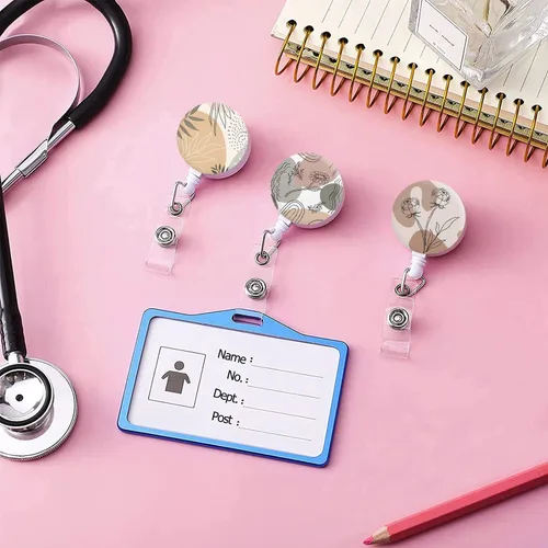 Vista 6 de Carrete retráctil para tarjetas de identificación con clip de cocodrilo resistente para nombre de enfermera, carrete decorativo para tarjetas