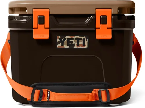 Vista 14 de YETI Roadie 15 - Enfriador duro con correa de hombro DoubleDuty