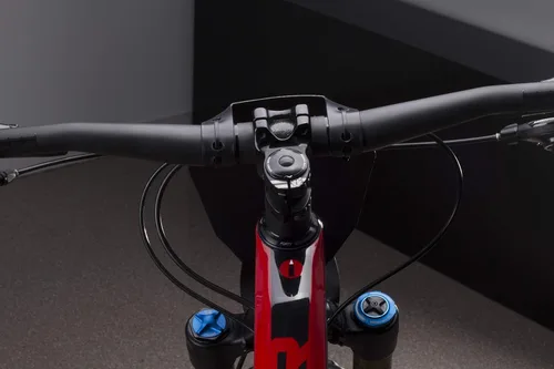 Vista 10 de Placa de matrícula AMS estilo montaña, genial para mantenerlo instalado una vez que el polvo de carrera se asienta