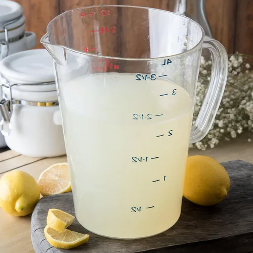 Vista 3 de Carlisle FoodService Products 4314507 Taza medidora de plástico comercial, 1 galón, transparente