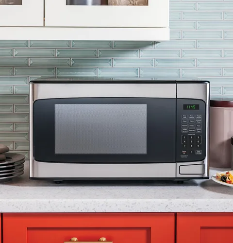 Vista 3 de GE JES1145SHSS. cuadrados Horno microondas Countertop de 1.1 pies cúbicos de capacidad.