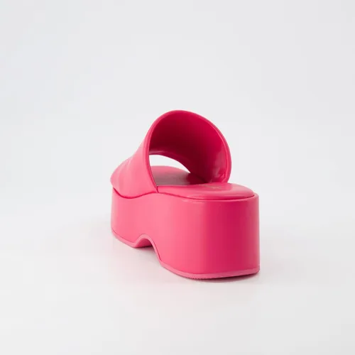 Vista 5 de CUSHIONAIRE Sandalia de plataforma Spin One Band para mujer con espuma viscoelástica