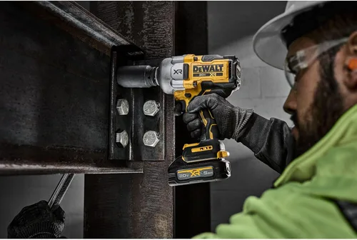 Vista 12 de DEWALT Kit de llave de impacto inalámbrica 20V MAX XR de 3/4 pulgadas con batería POWERSTACK y cargador (DCF964GH1)