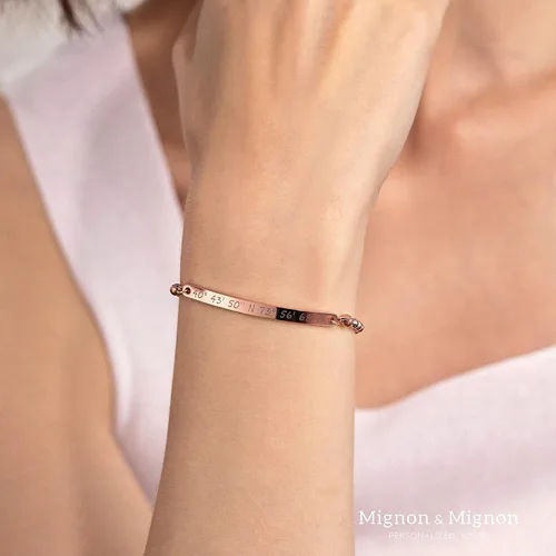 Vista 8 de MignonandMignon Pulsera personalizada grabada con nombre de cuentas para mujer, joyería hecha a mano, regalo de despedida de soltera, amistad, día