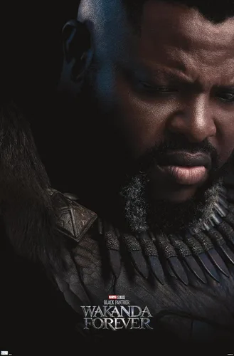 Vista 9 de Trends International Marvel Black Panther: Wakanda Forever - Póster de una hoja de M'Baku Versión enmarcada Barnwood