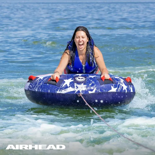 Vista 4 de Sportsstuff Stars & Stripes Tubo remolcable para navegación con opciones de 1-4 jinetes