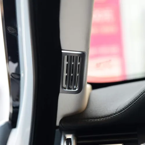 Vista 3 de YIWANG ABS cromo interior del coche pilar delantero aire acondicionado salida cubierta Trim 2 unids para Land Rover Range Rover Evoque 2012-2018