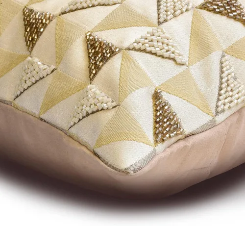 Vista 23 de The HomeCentric Fundas de almohada lumbares doradas de 12 x 14 pulgadas (11.8 x 13.8 in), de piel sintética, con diseño de animales, estilo moderno