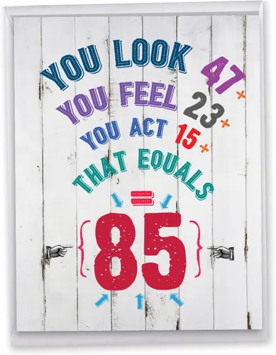 NobleWorks - Divertida tarjeta de feliz cumpleaños número 85 (8.5 x 11 pulgadas) - Tarjeta jumbo para niños de 85 años, felicitaciones de cumpleaños