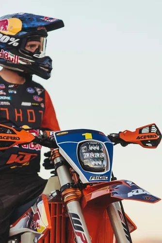 Vista 4 de Rigid Industrias - 300416 Adapt XE Extreme Enduro LED Moto Kit - Luz LED con 3 zonas de iluminación - Módulo GPS (negro)