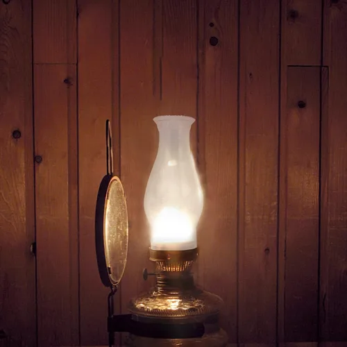 Vista 4 de Uonlytech Decoraciones para Salas de Casa Lámpara de cristal Chimenea, lámpara de aceite para chimenea de vidrio retro transparente, pantalla