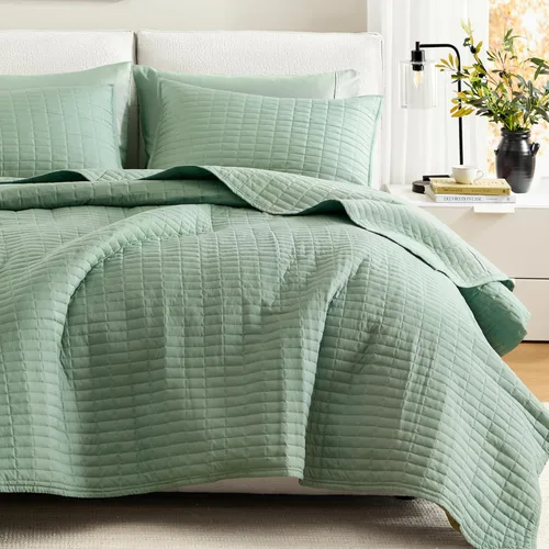 Vista 13 de Comfort Spaces Juego de edredón de tamaño King extragrande de color marfil de 120 x 118 pulgadas, colcha acolchada de verano de microfibra ligera