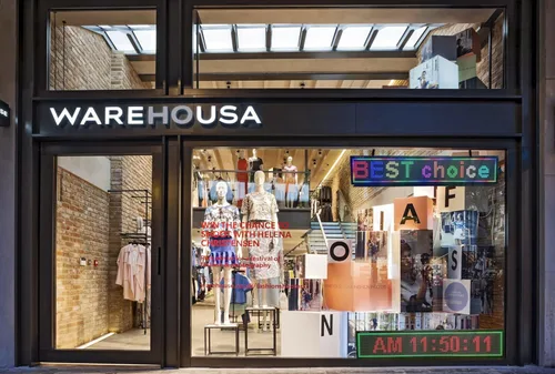 Vista 6 de Pantalla LED con WiFi+USB, señal de color P10 RGB 40 "x 8" con alta resolución y nueva tecnología SMD. Solución perfecta para publicidad, muestra