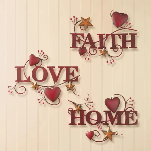 Vista 2 de Collections Etc Red Home, arte de pared de metal Love and Faith - Juego de 3